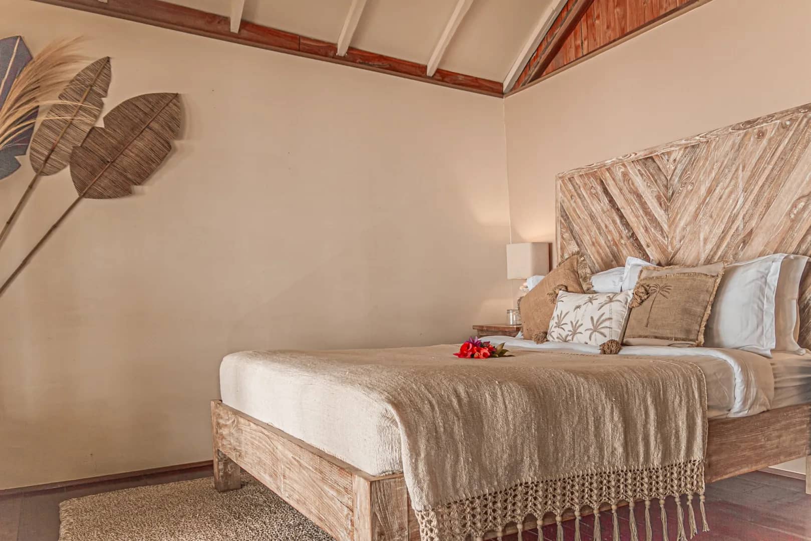 Beachfront Bungalow - image