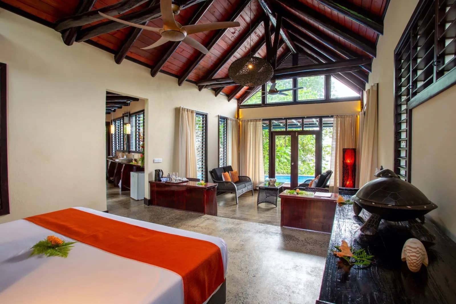 Clifftop Villa Four - image