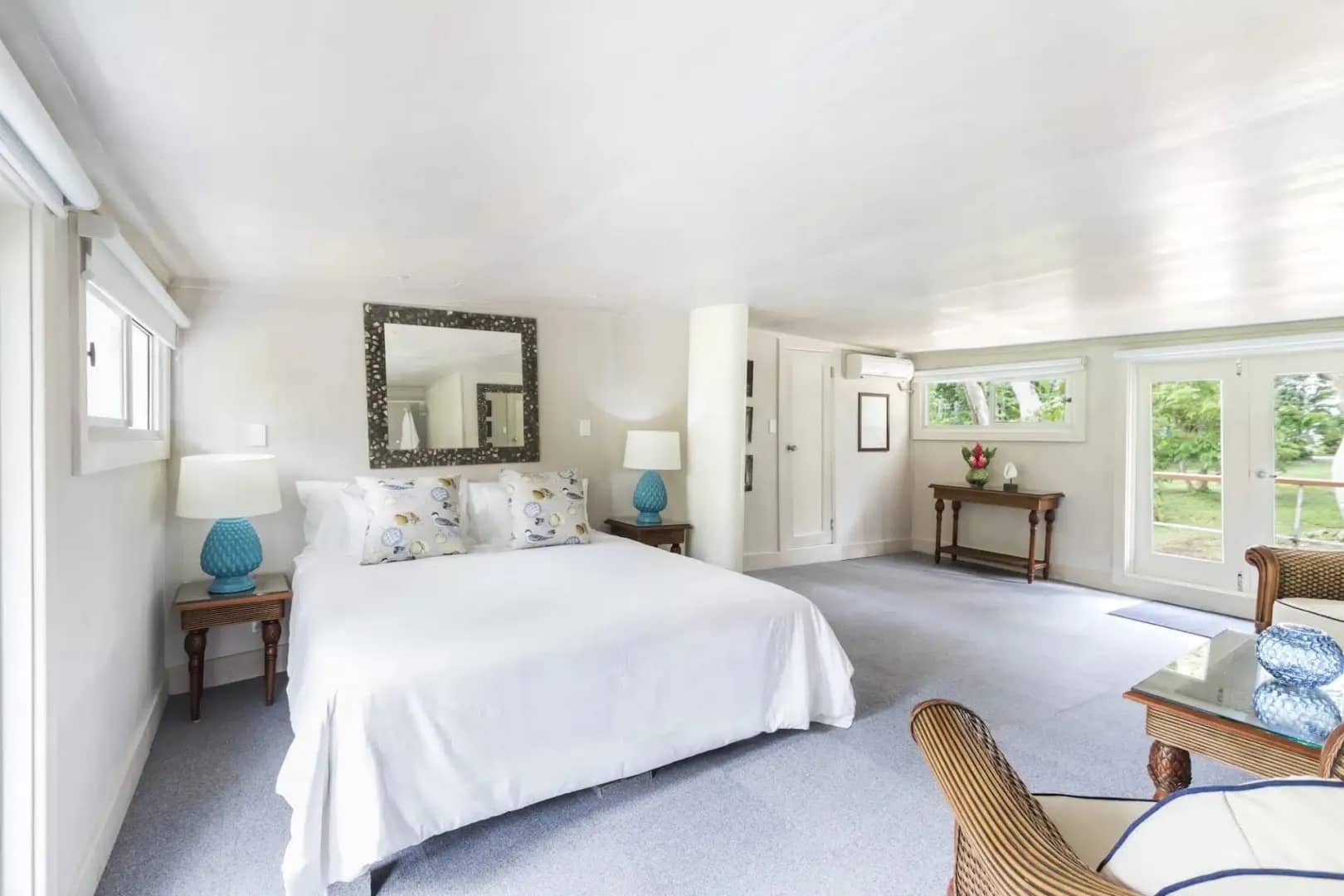 Bridge Deck Penthouse - image