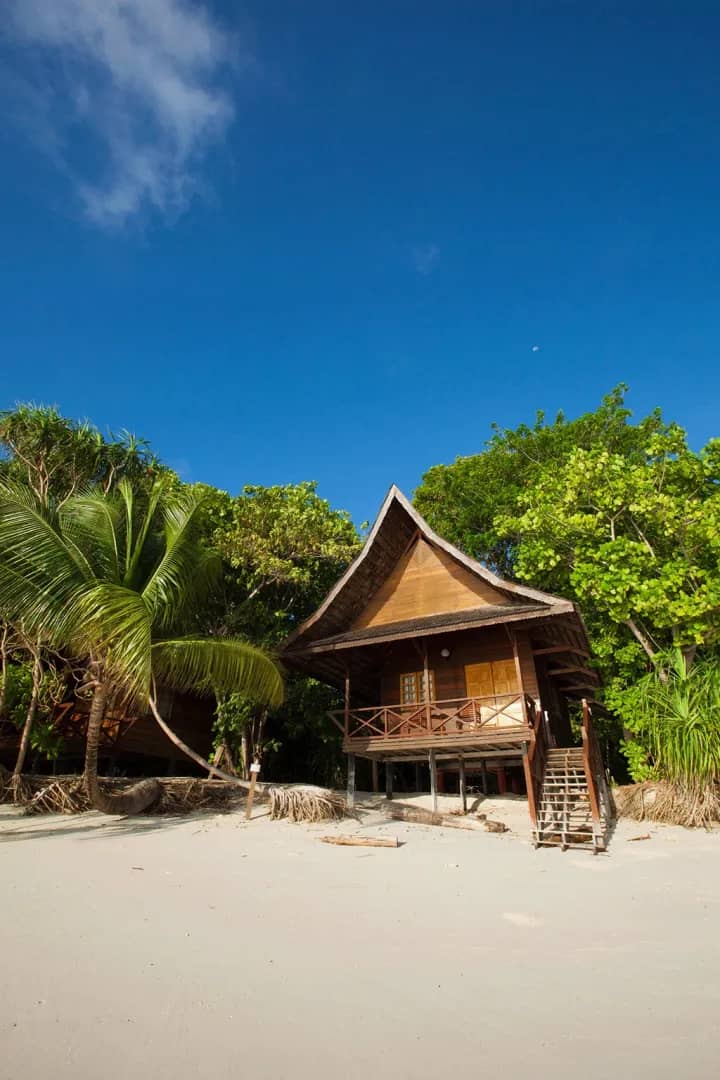 Beach Chalet - image