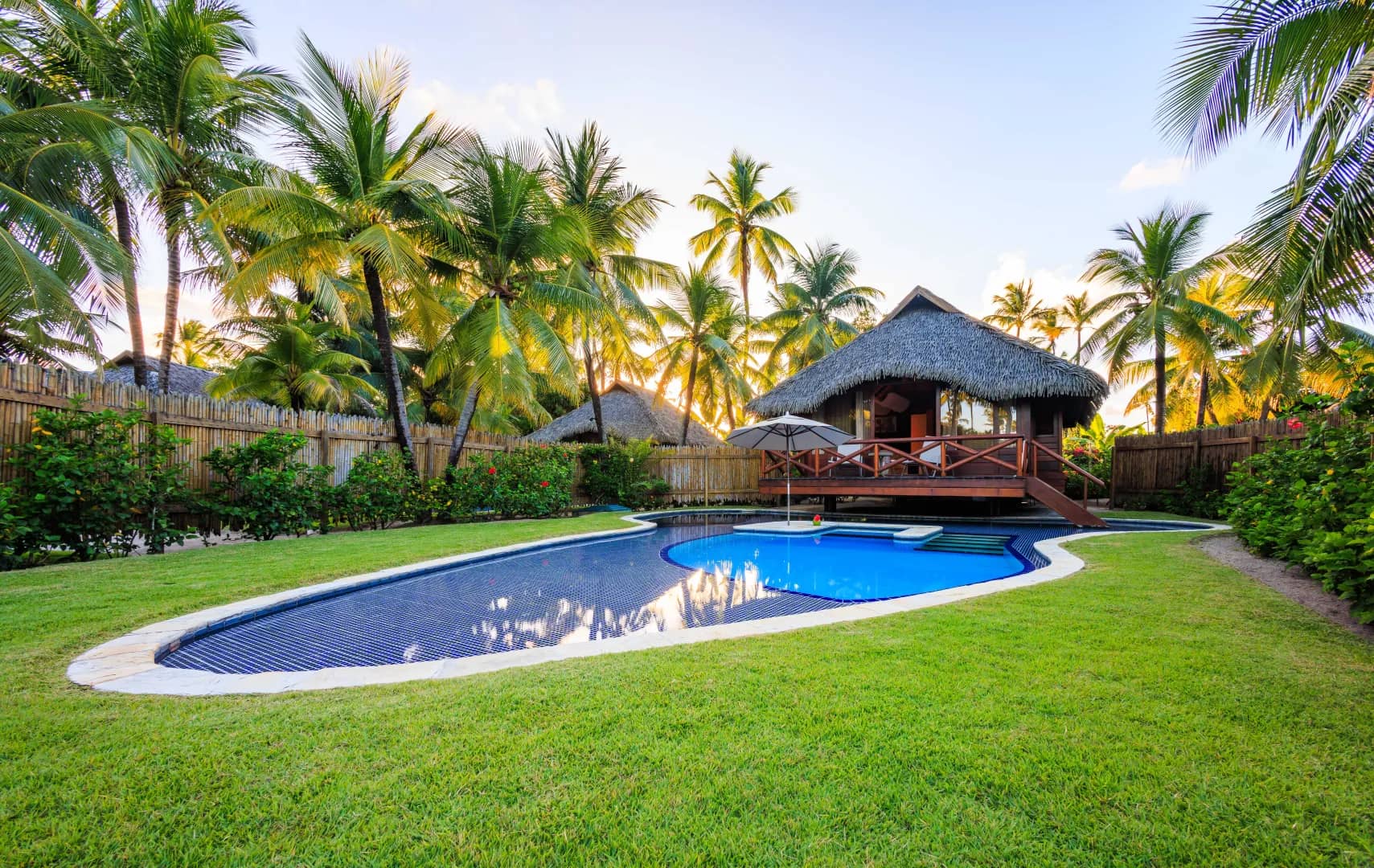 Garden Bungalow - image