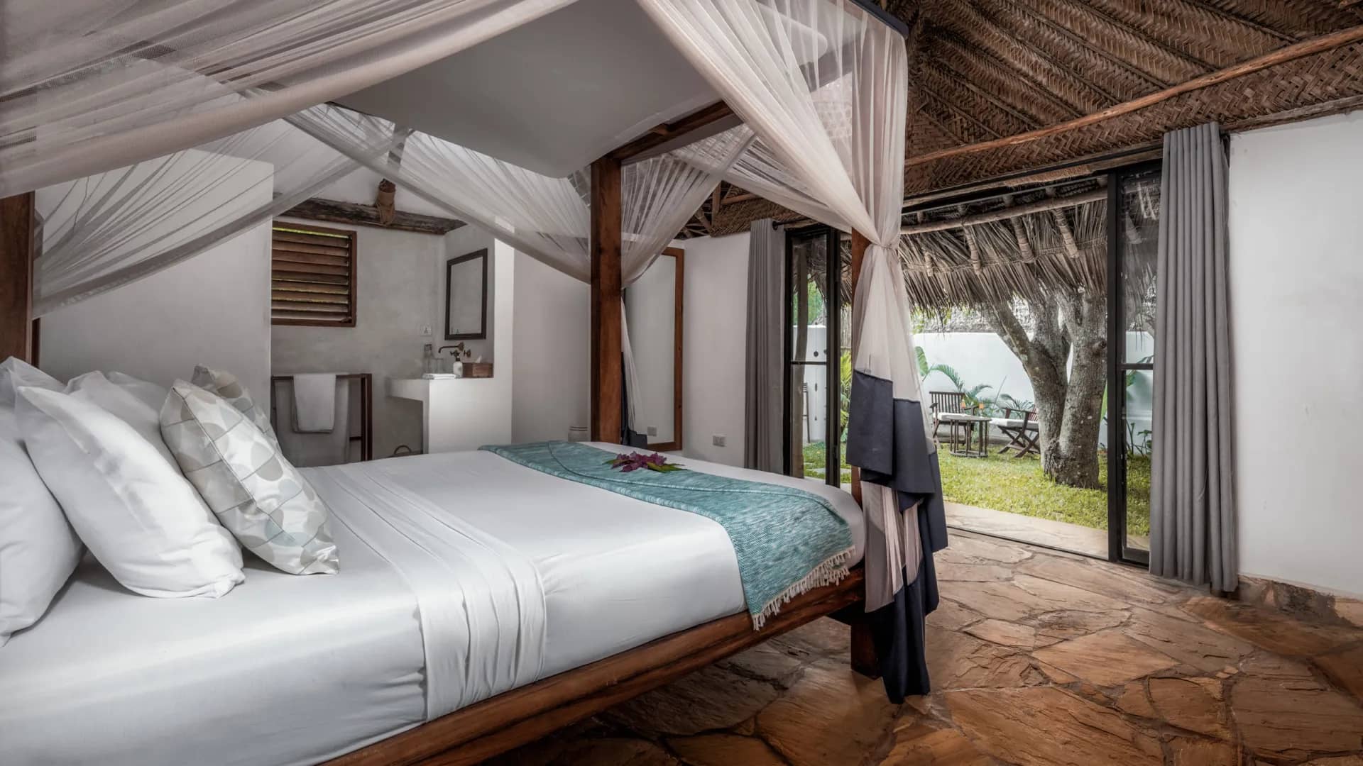 Standard Garden Rooms - image