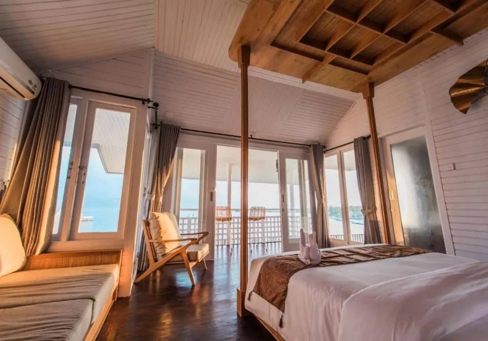 Bungalow with Oceanview - image