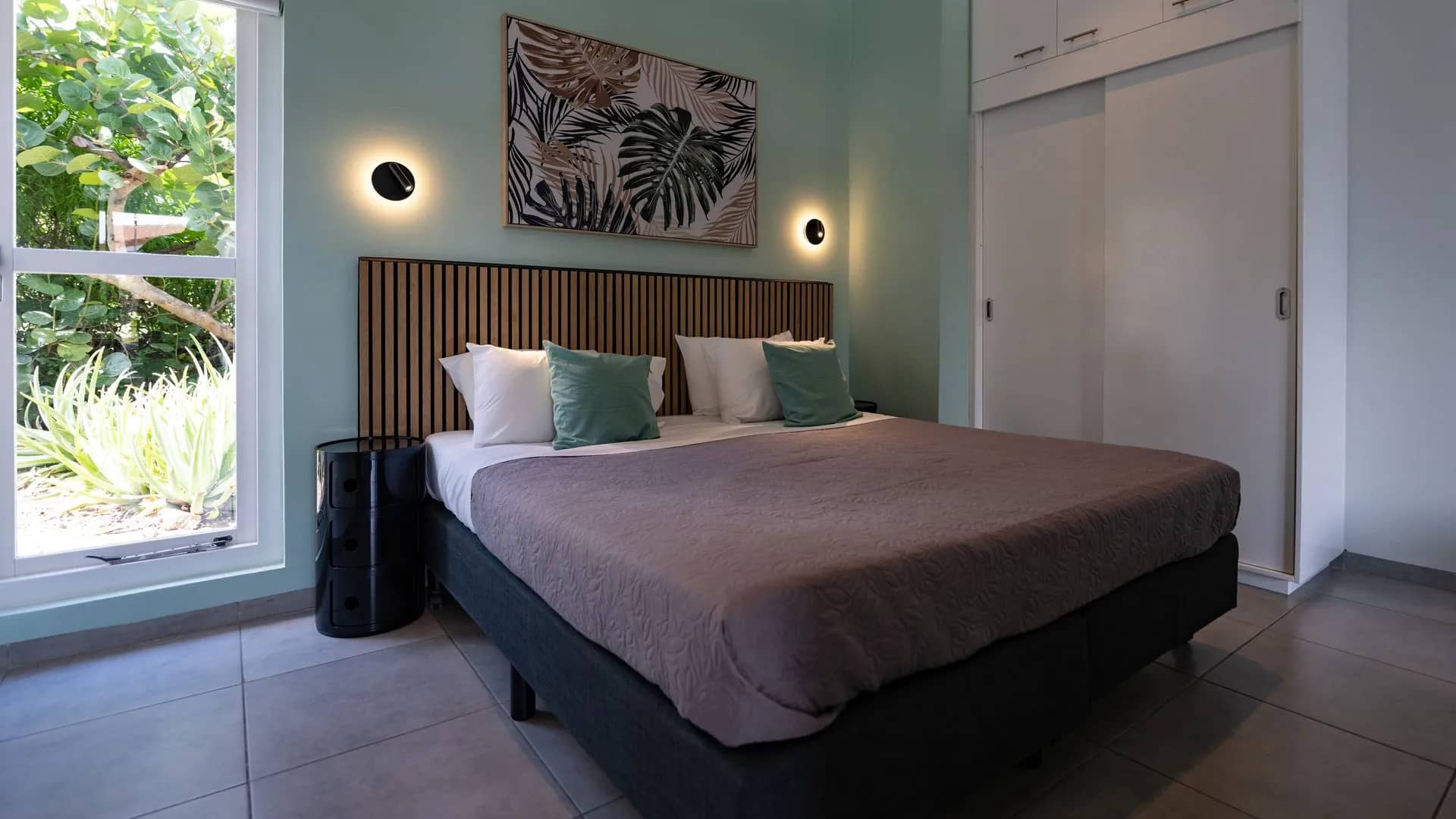 Superior Lodge - image