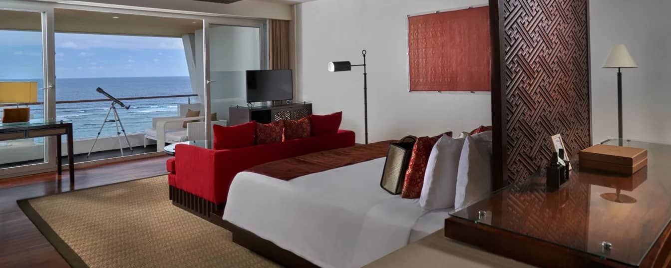 Honeymoon Suite - image