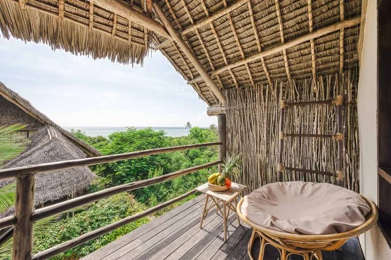 Deluxe Ocean Suite - image