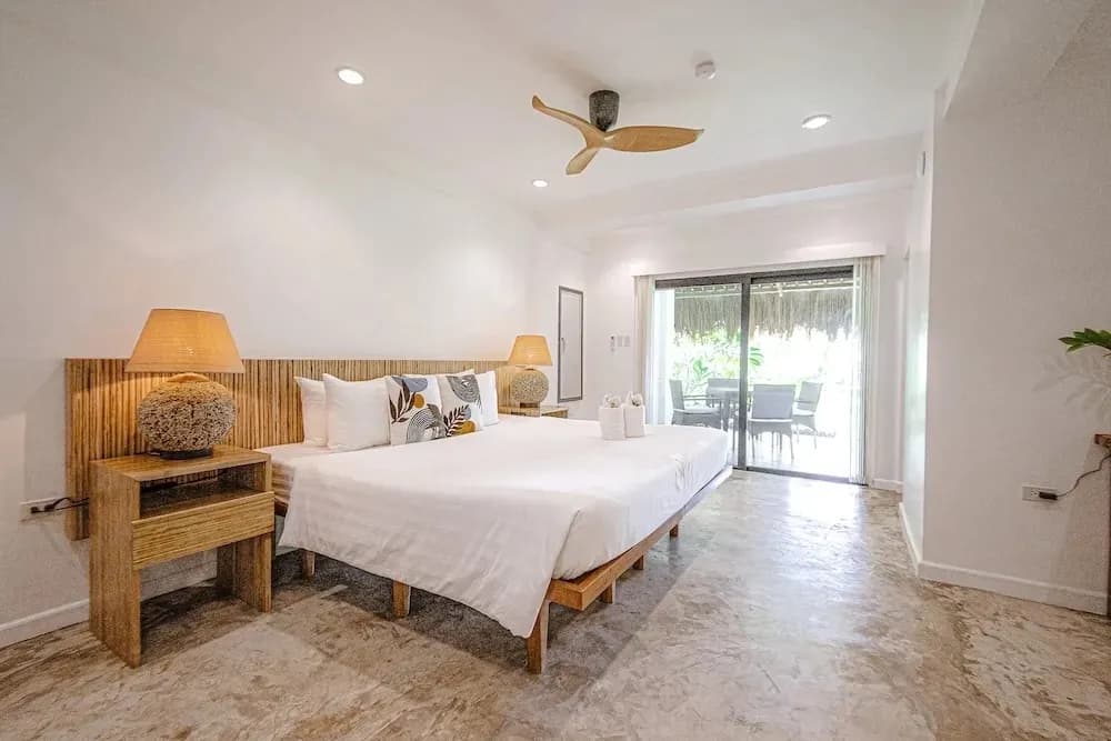 Deluxe Ocean View Room - image