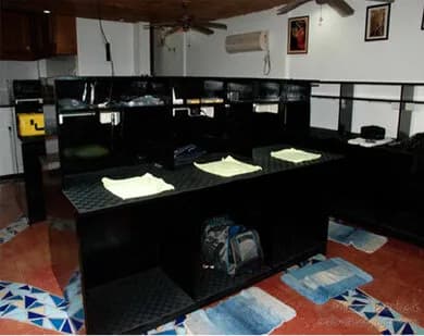 Take a Look at Crystal Blue's Huge Camera Room - image