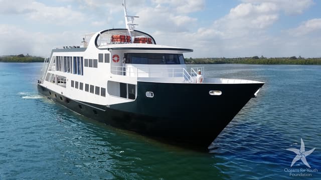 Jardines Aggressor II