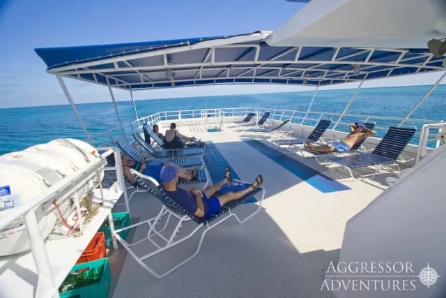 Belize Aggressor IV Special Packages