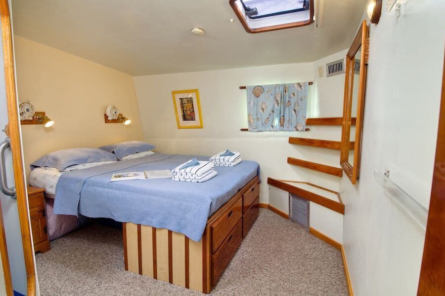 Double/Twin Lower Deck - image