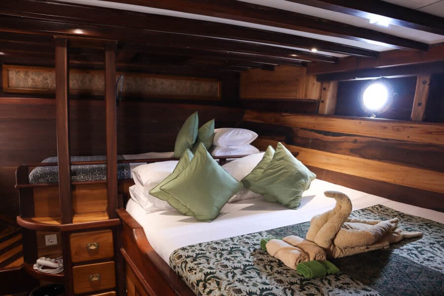 Master Lower Deck - image