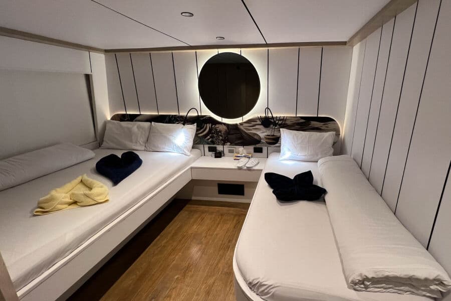 Seaview Upper Deck - image