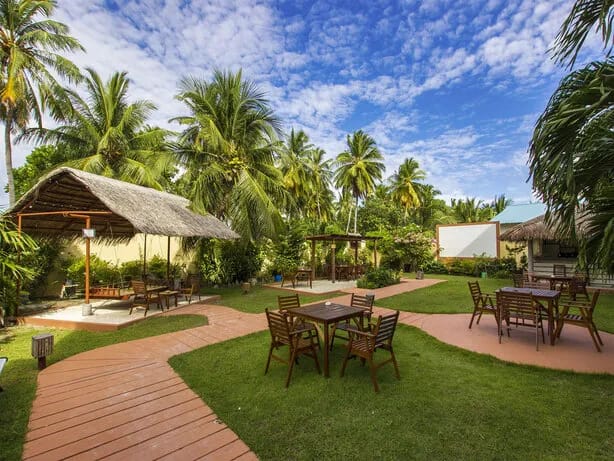 Emperor Divers Laamu at Reveries Diving Village - image