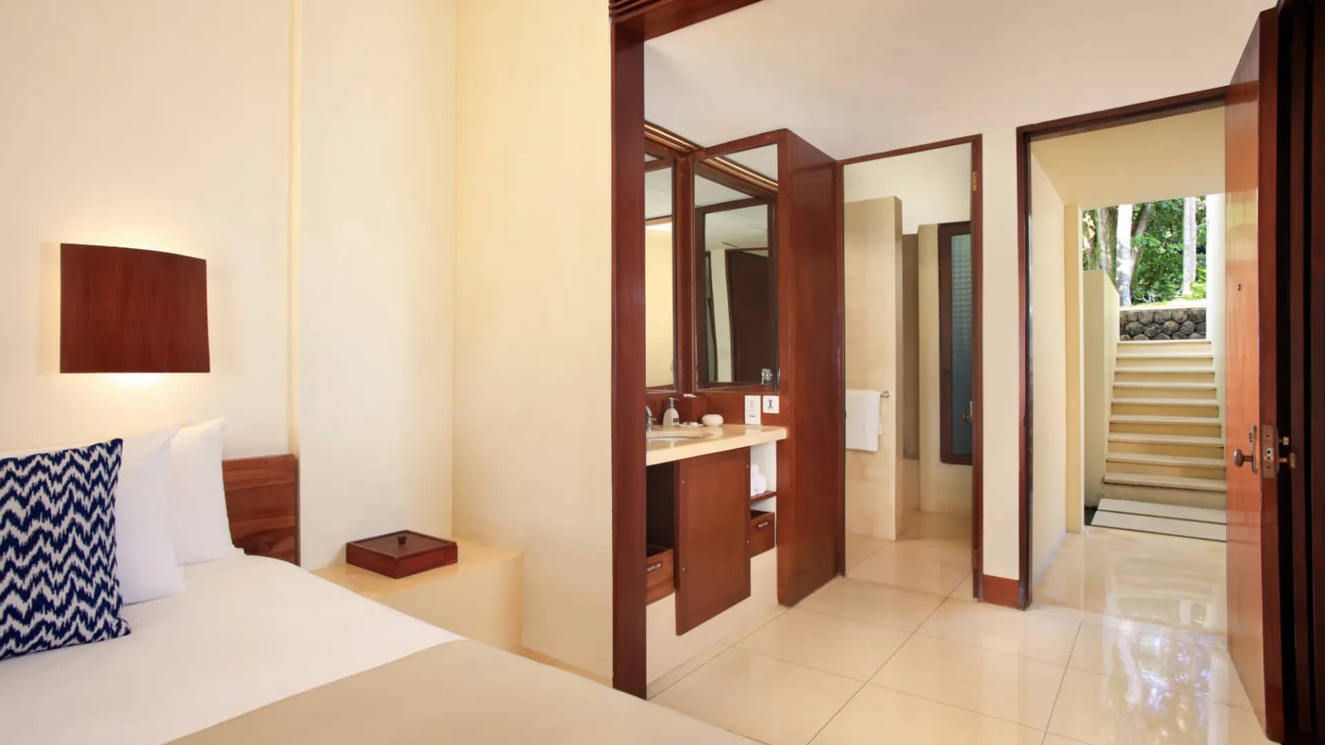 1 King Bed - image 1 King Bed - image