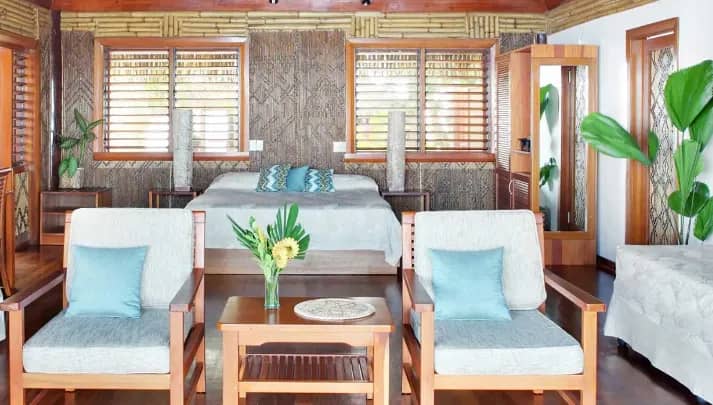 Tropical Oceanfront Bure - image Tropical Oceanfront Bure - image