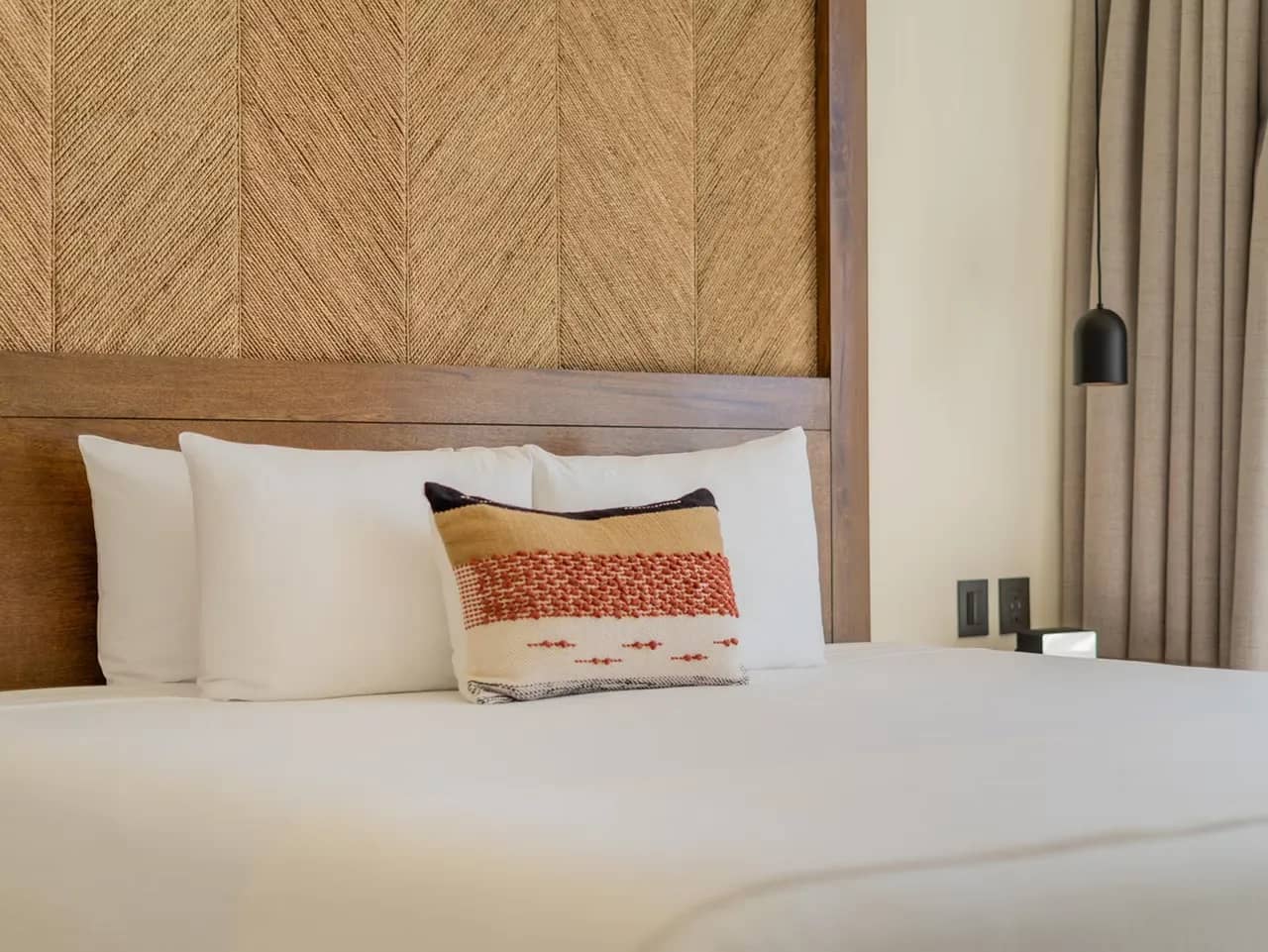 1 Bedroom Suite Harbour View - image 1 Bedroom Suite Harbour View - image