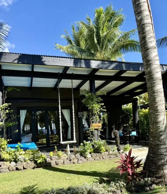 Deluxe Oceanfront Rooms - image Deluxe Oceanfront Rooms - image