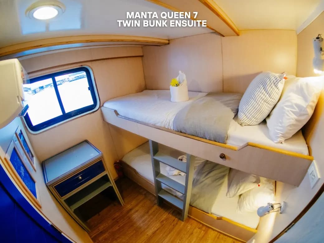 Twin Bed Ensuite Cabin - image Twin Bed Ensuite Cabin - image