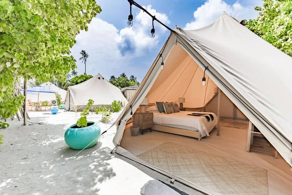 Nearly-on-the-Beach Luxury Tent: - image Nearly-on-the-Beach Luxury Tent: - image