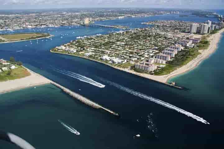 Thumbnail 3 Thumbnail 3