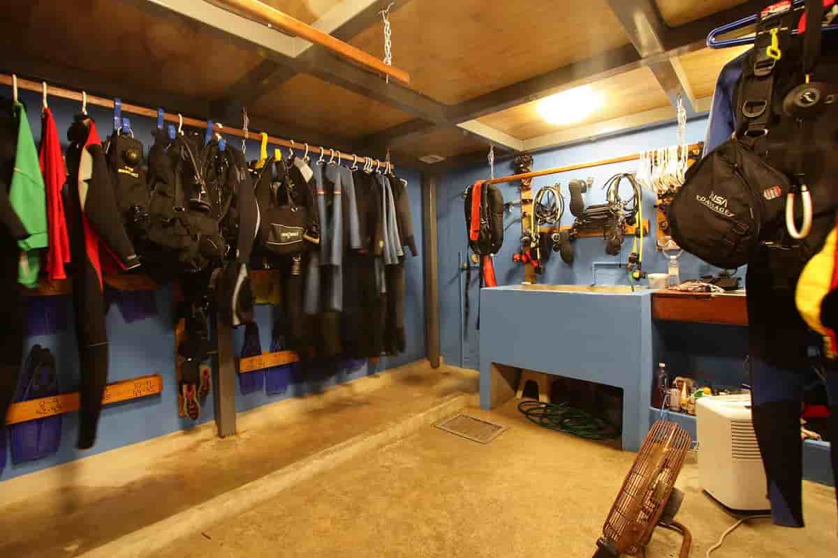 Thumbnail 3 Thumbnail 3