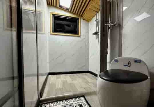 Thumbnail 8 Thumbnail 8