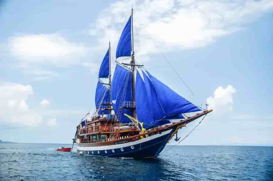 Thumbnail 2 Thumbnail 2