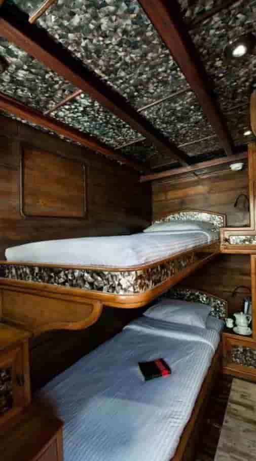 Thumbnail 5 Thumbnail 5