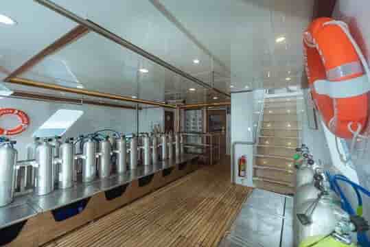 Thumbnail 3 Thumbnail 3