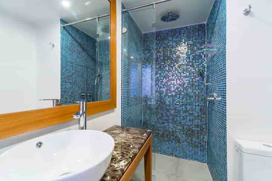 Thumbnail 1 Thumbnail 1