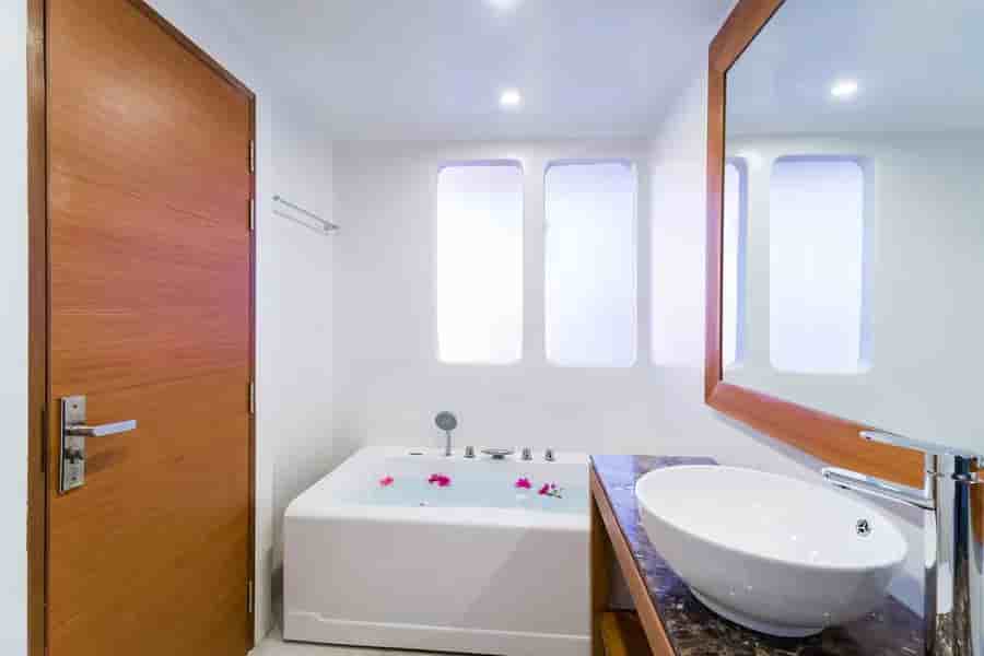 Thumbnail 5 Thumbnail 5