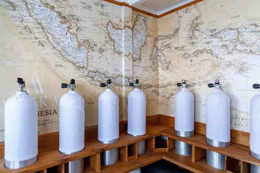 Thumbnail 4 Thumbnail 4