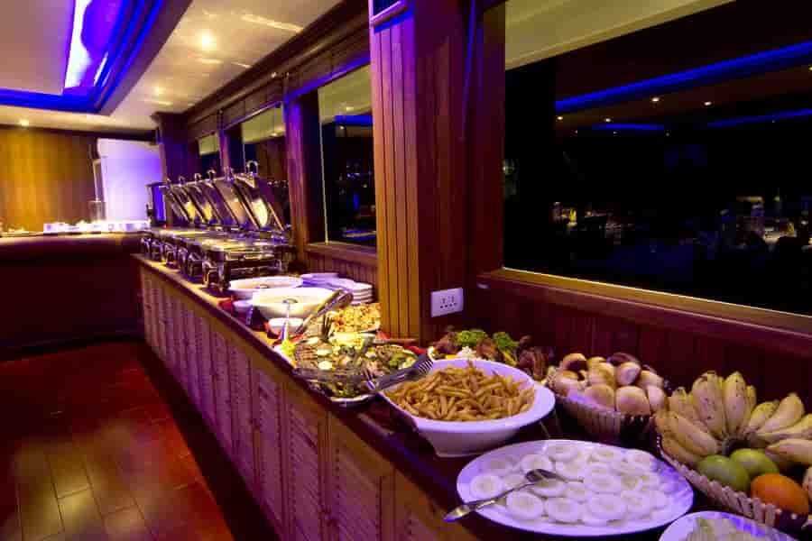 Thumbnail 1 Thumbnail 1