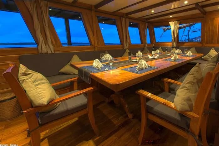 Dining area on the Damai I Liveaboard