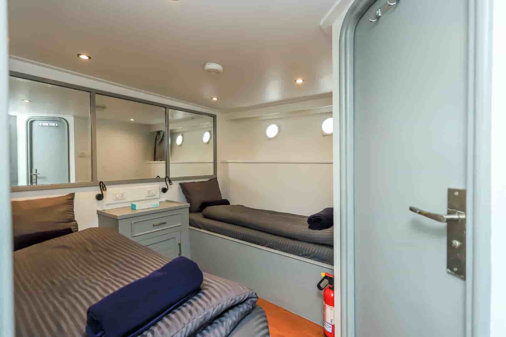 Thumbnail 8 Thumbnail 8