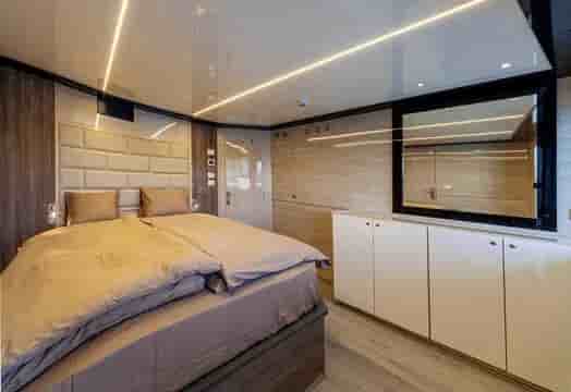 Thumbnail 8 Thumbnail 8