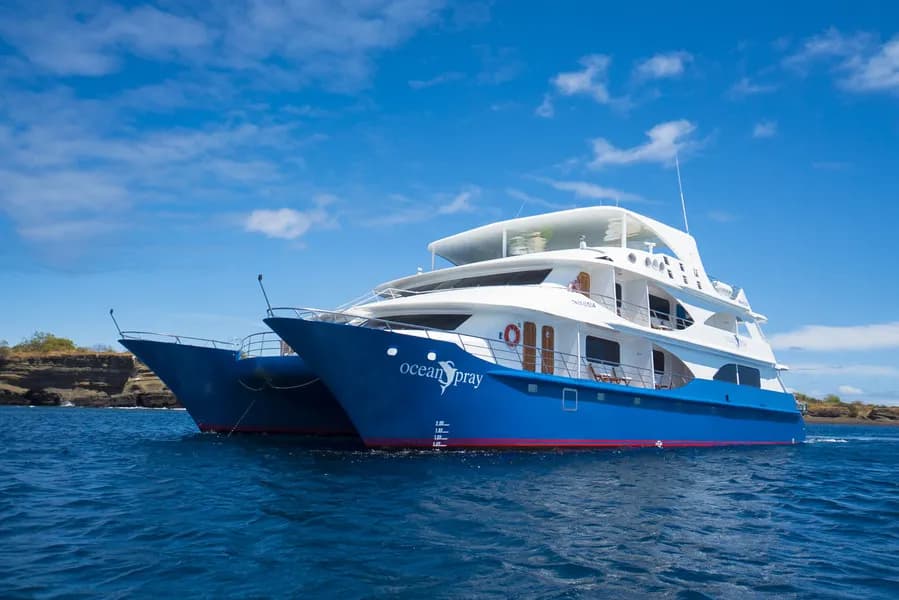 M/C Ocean Spray Galapagos exterior