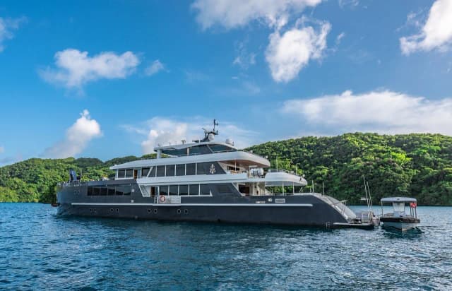 Black Pearl Black Pearl