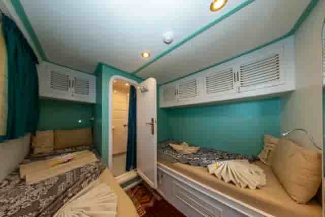 Thumbnail 2 Thumbnail 2