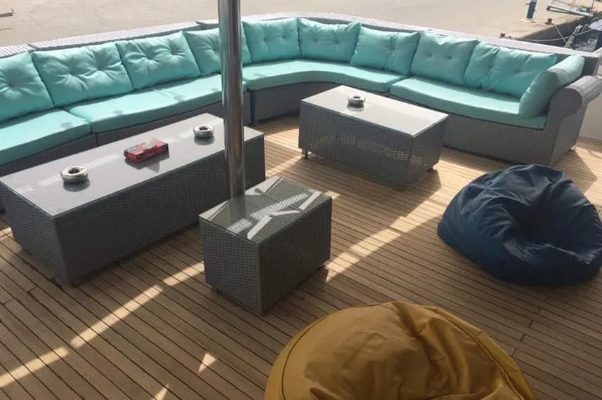 M/Y Aphrodite Lounge Area
