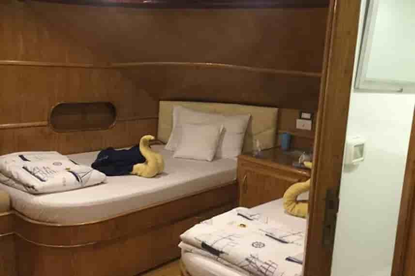 Thumbnail 9 Thumbnail 9