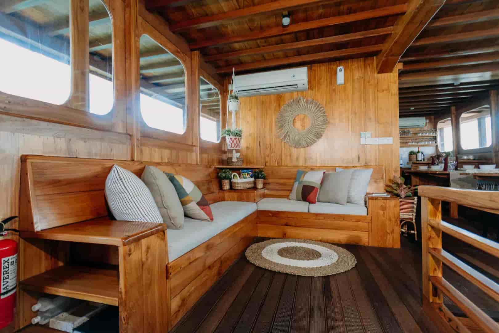 Thumbnail 4 Thumbnail 4