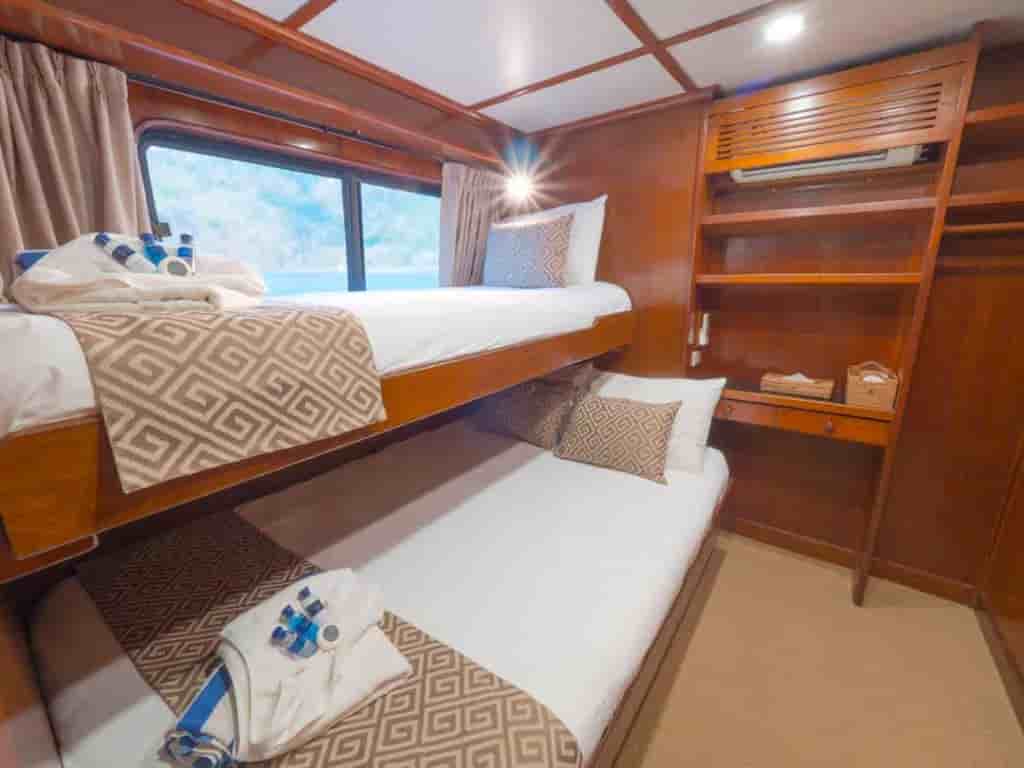 Thumbnail 7 Thumbnail 7