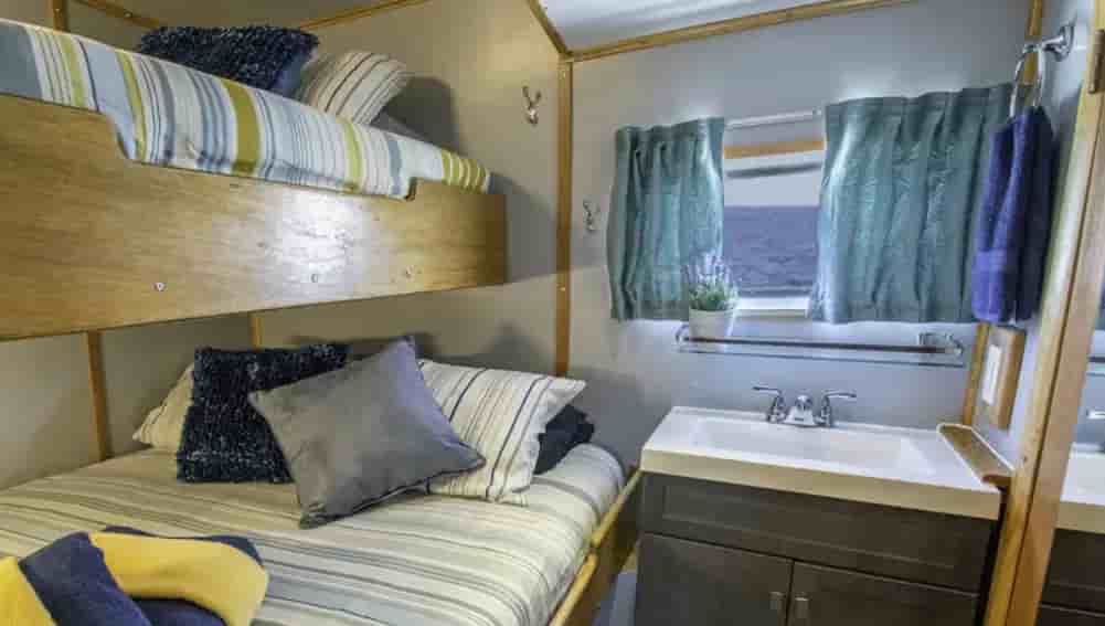 Thumbnail 9 Thumbnail 9