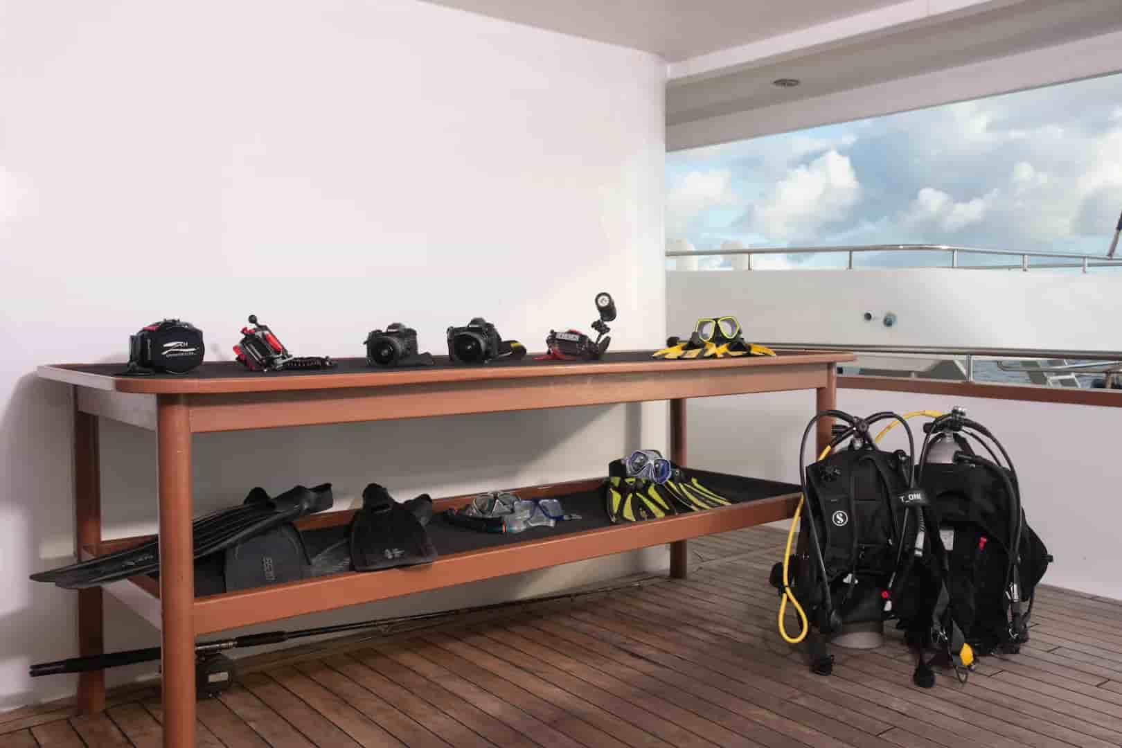 Thumbnail 11 Thumbnail 11