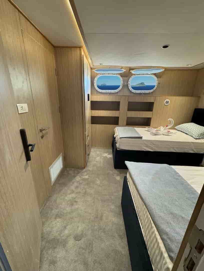 Thumbnail 11 Thumbnail 11