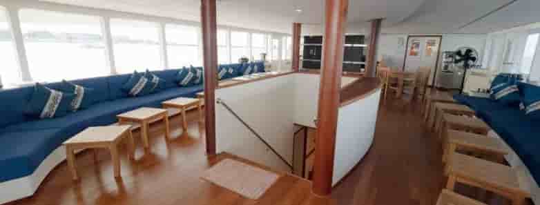 Thumbnail 9 Thumbnail 9