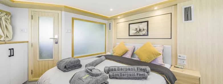 Sea Serpent Glorious Miss Nouran