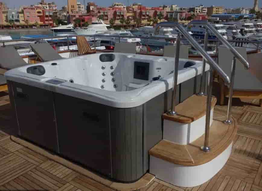 Thumbnail 5 Thumbnail 5